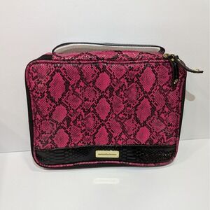 SAMANTHA BROWN Travel Case Toiletry Bag Magenta Embossed Removable Compartments